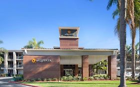 La Quinta By Wyndham Orange County Airport Ξενοδοχείο Σάντα Άνα Exterior photo
