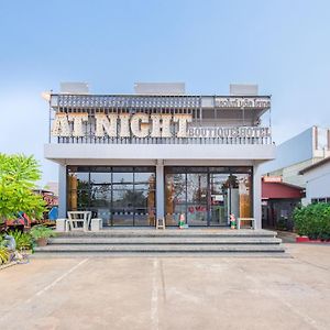 Oyo 650 At Night Pranburi Ξενοδοχείο Χουά Χιν Exterior photo