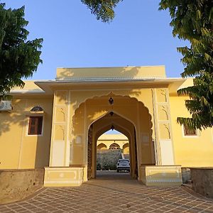 Fort Chabariya Kekri Exterior photo