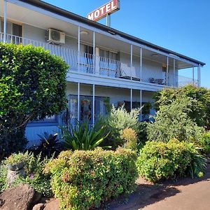 Flying Spur Motel Toowoomba Exterior photo