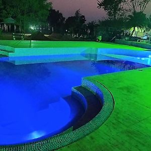 Staymaker Gharana Resort Bolpur Exterior photo