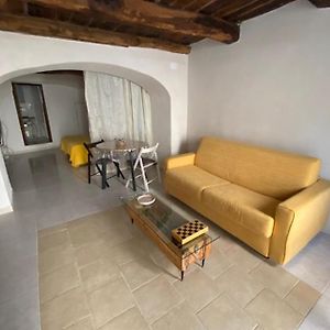 Suite Al Borgo Montesarchio Exterior photo