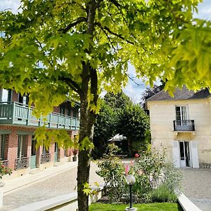 La Demeure Bed and Breakfast Precy-sur-Oise Exterior photo