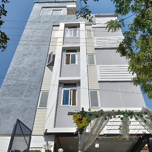 The Capital Hotel Βιζαχαπατνάμ Exterior photo