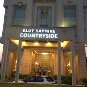 Hotel Blue Saphire Countryside Haldwāni Exterior photo