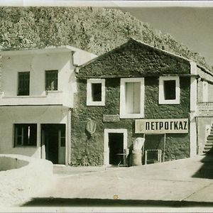 Pyrgoi Theodorakaki: O Gerolimenas Ξενοδοχείο Exterior photo