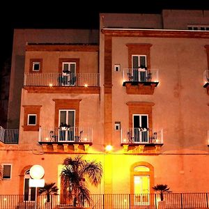 Hotel La Dimora Di Piazza Carmine Ραγκούσα Exterior photo