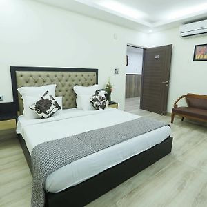 Hotel Metropolitian Νέο Δελχί Exterior photo