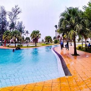 De Rhu Beach Resort Κουαντάν Exterior photo