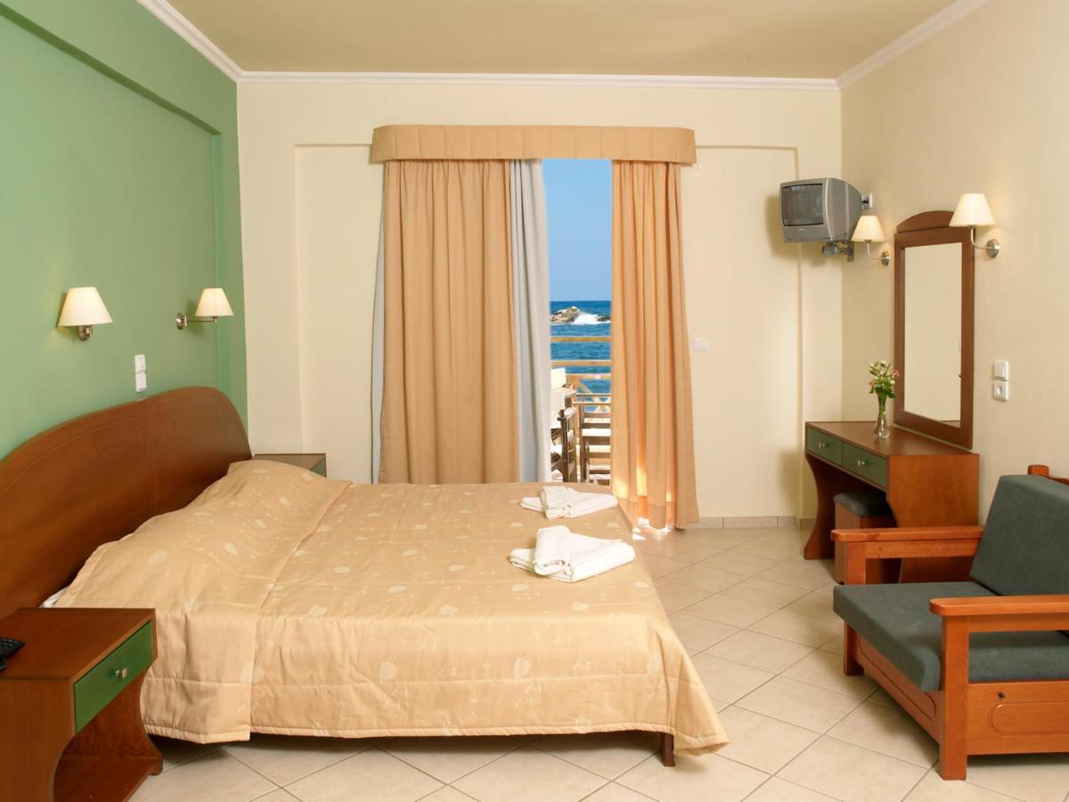 Porto Kalamaki Hotel Δωμάτιο φωτογραφία