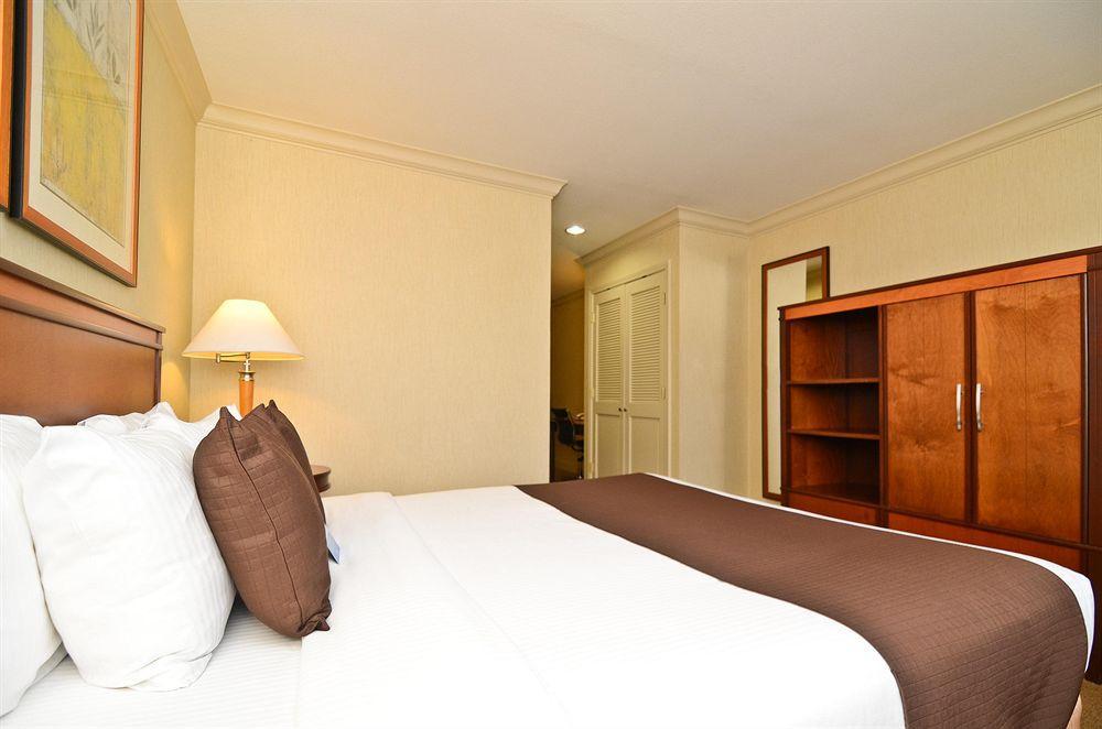Best Western Plus All Suites Inn Σάντα Κρουζ Δωμάτιο φωτογραφία