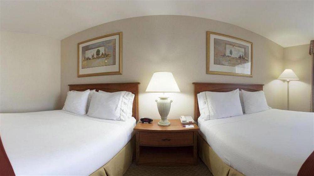 Holiday Inn Express Hotel & Suites Carson City, An Ihg Hotel Εξωτερικό φωτογραφία