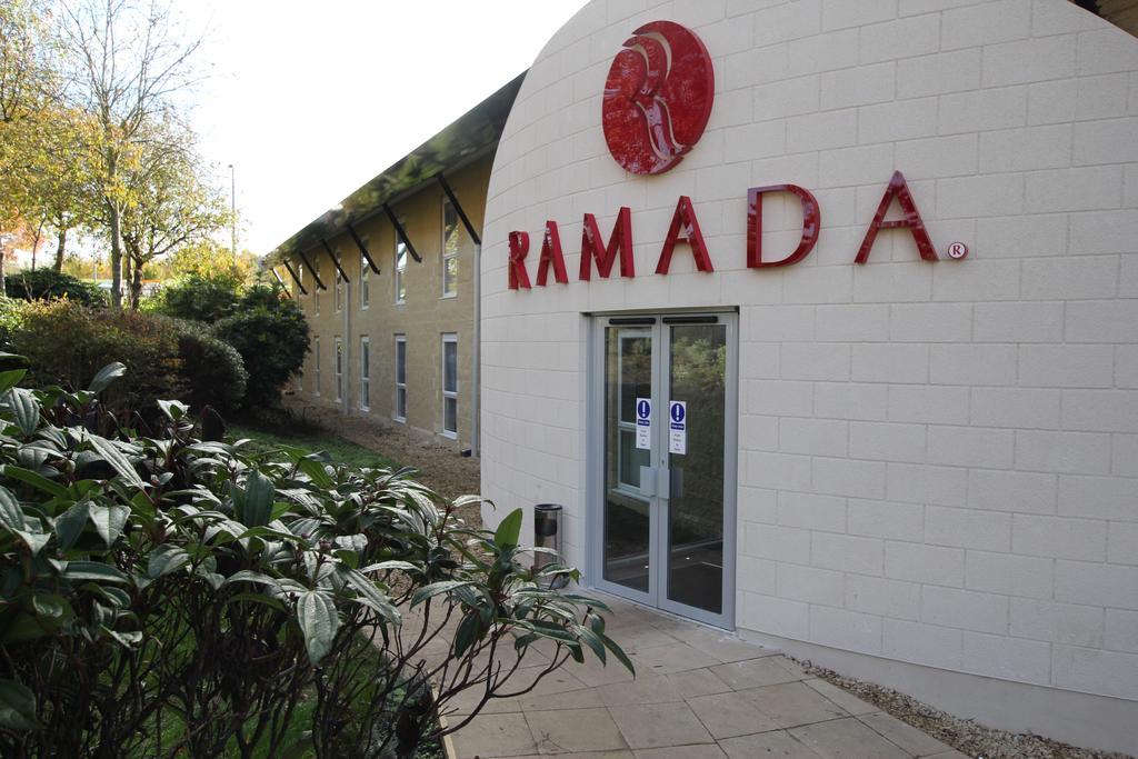 Ramada Oxford Ξενοδοχείο Waterstock Εξωτερικό φωτογραφία