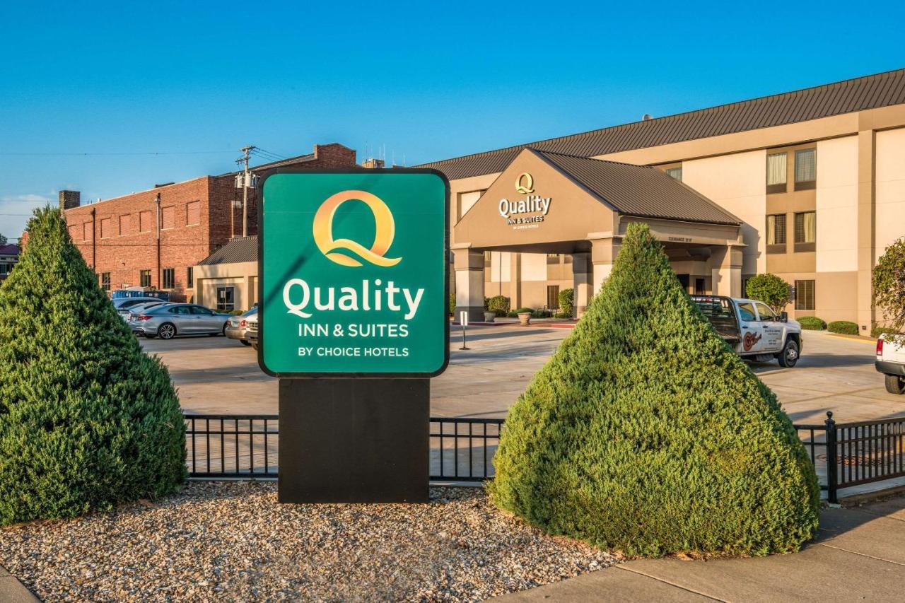 Quality Inn & Suites Quincy - Downtown Εξωτερικό φωτογραφία