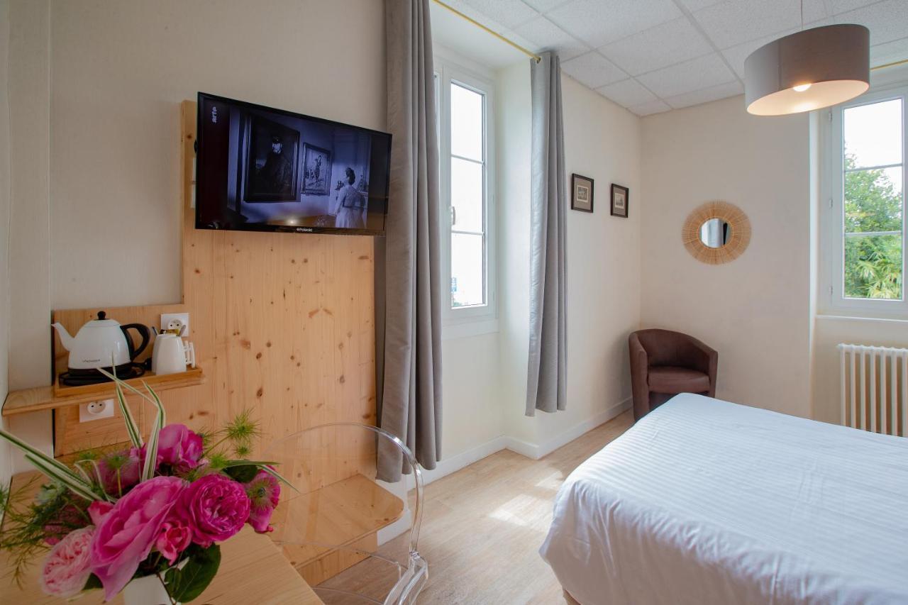 Hostellerie Du Parc Cambo-les-Bains Εξωτερικό φωτογραφία