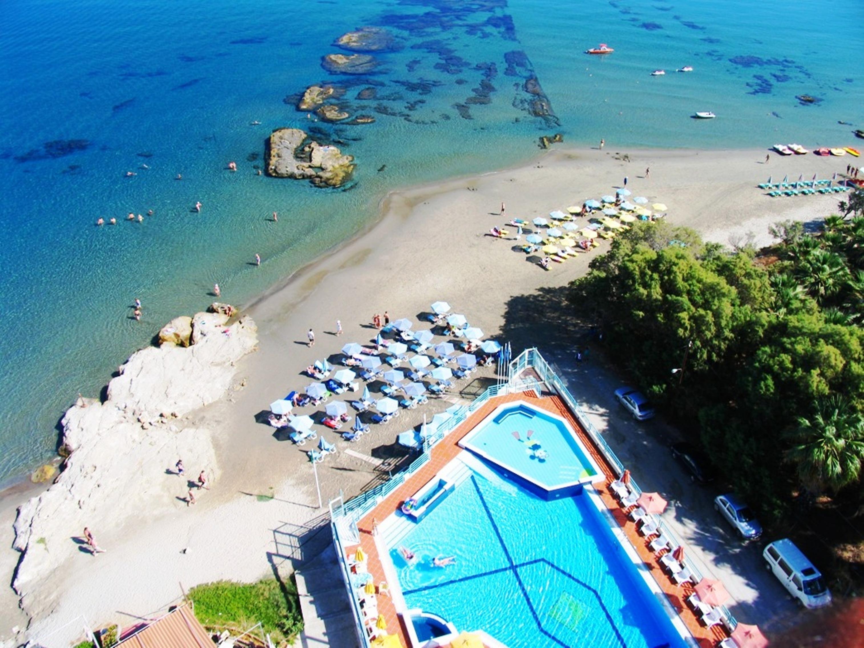 Chrispy Beach Resort, Agia Marina Ανέσεις φωτογραφία