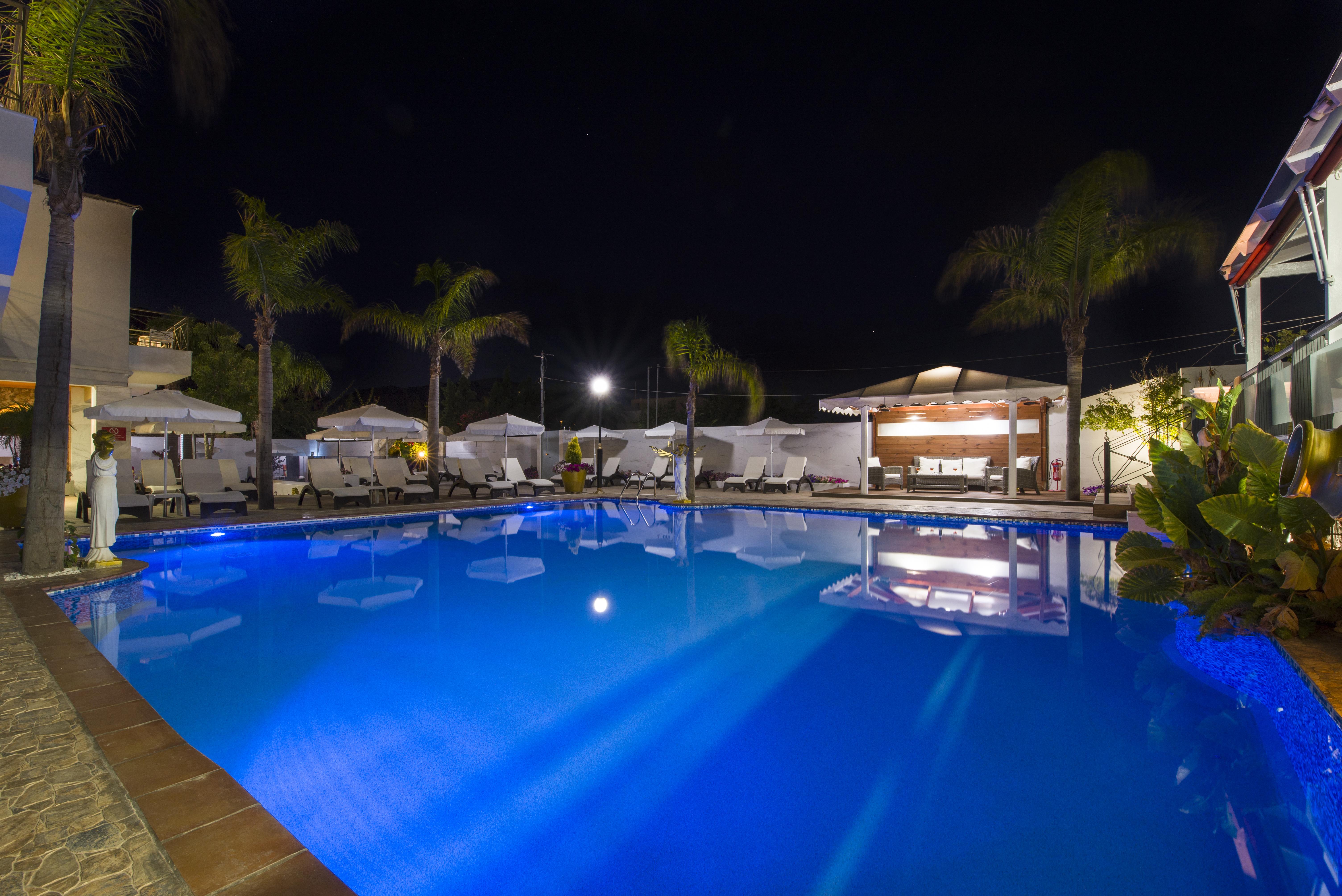 Paradice Hotel Luxury Suites-Near Zorbas Beach-Free Breakfast Σταυρός Εξωτερικό φωτογραφία