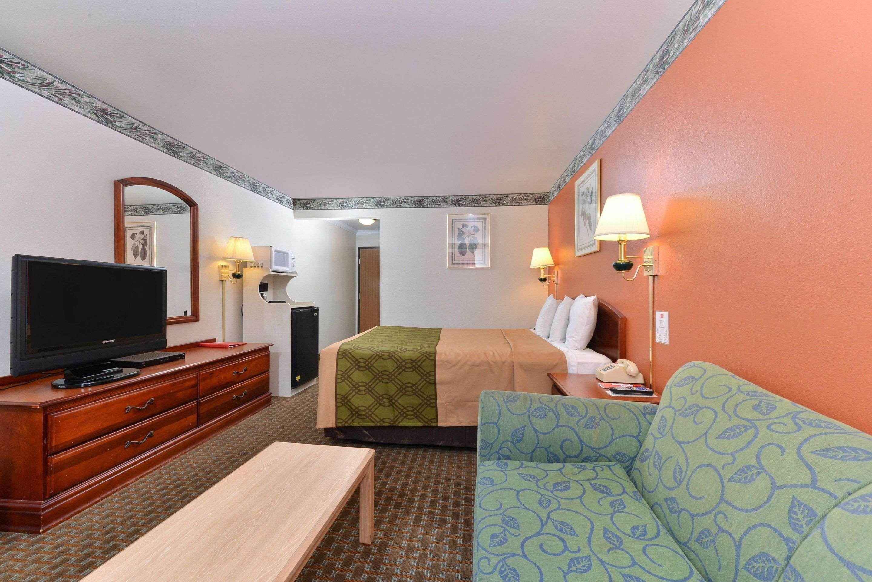 Econo Lodge Inn & Suites Corning Εξωτερικό φωτογραφία