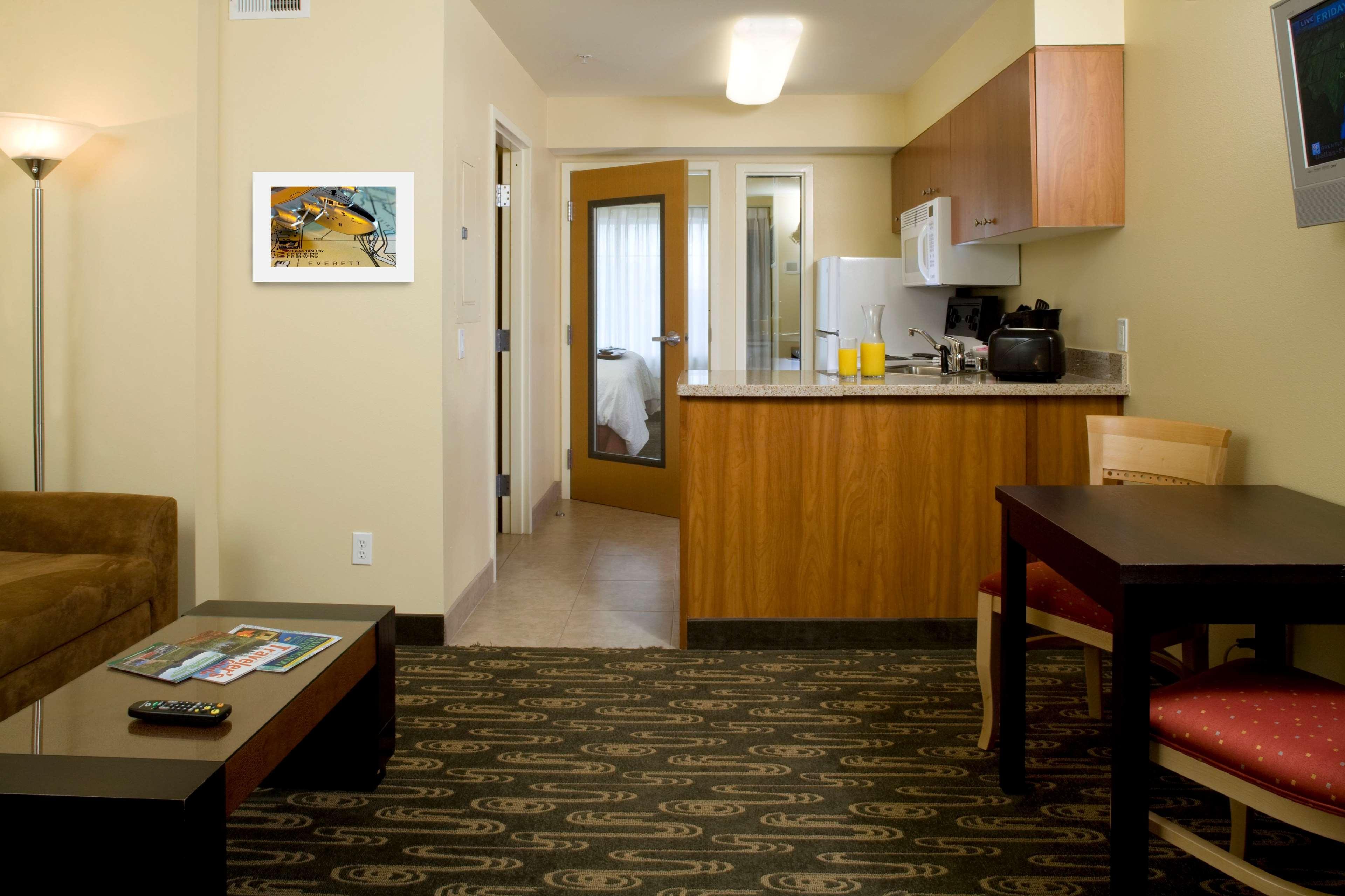 Executive Residency By Best Western Navigator Inn & Suites Everett Εξωτερικό φωτογραφία