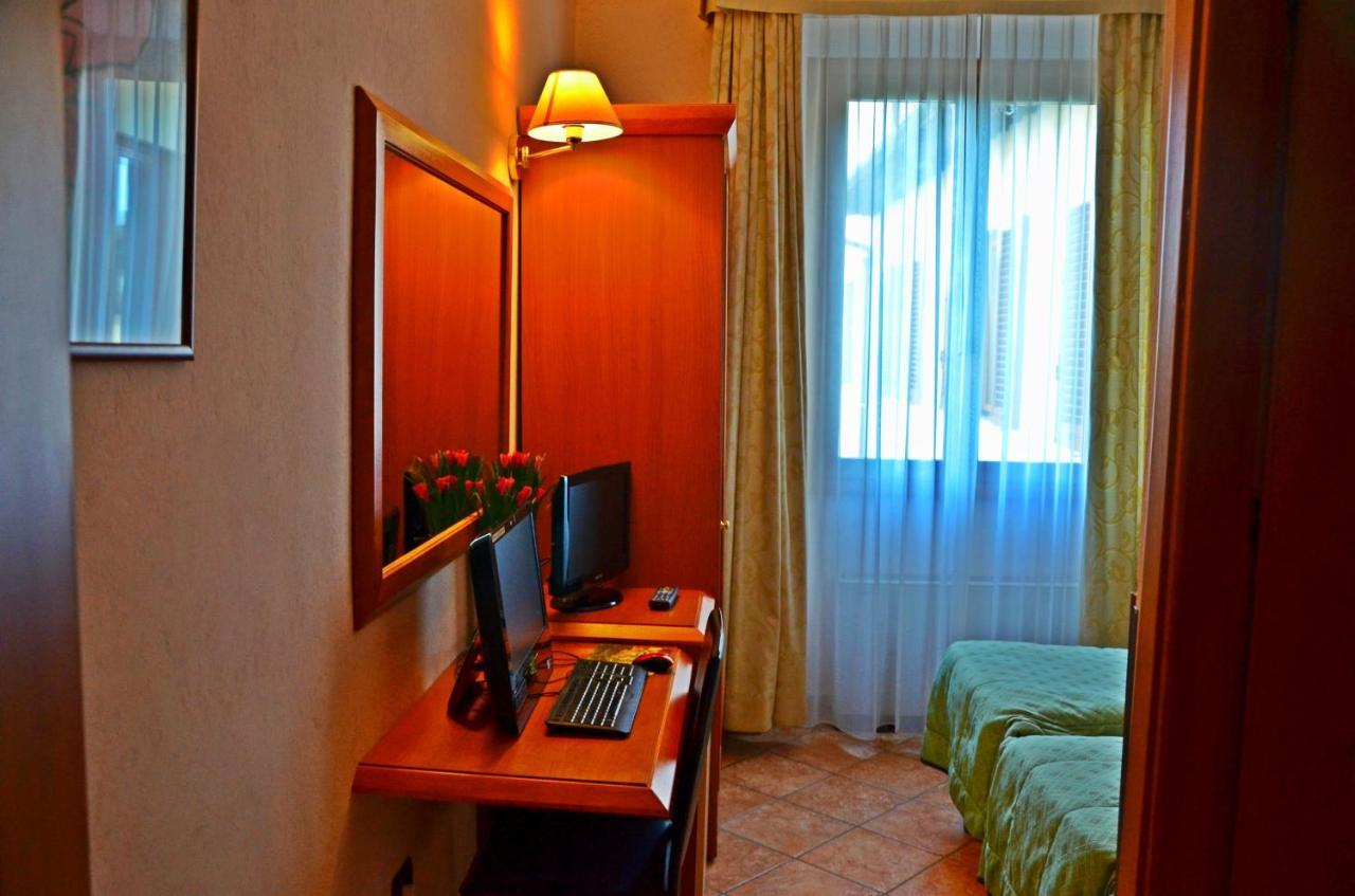Hotel Mia Cara & Spa Φλωρεντία Δωμάτιο φωτογραφία