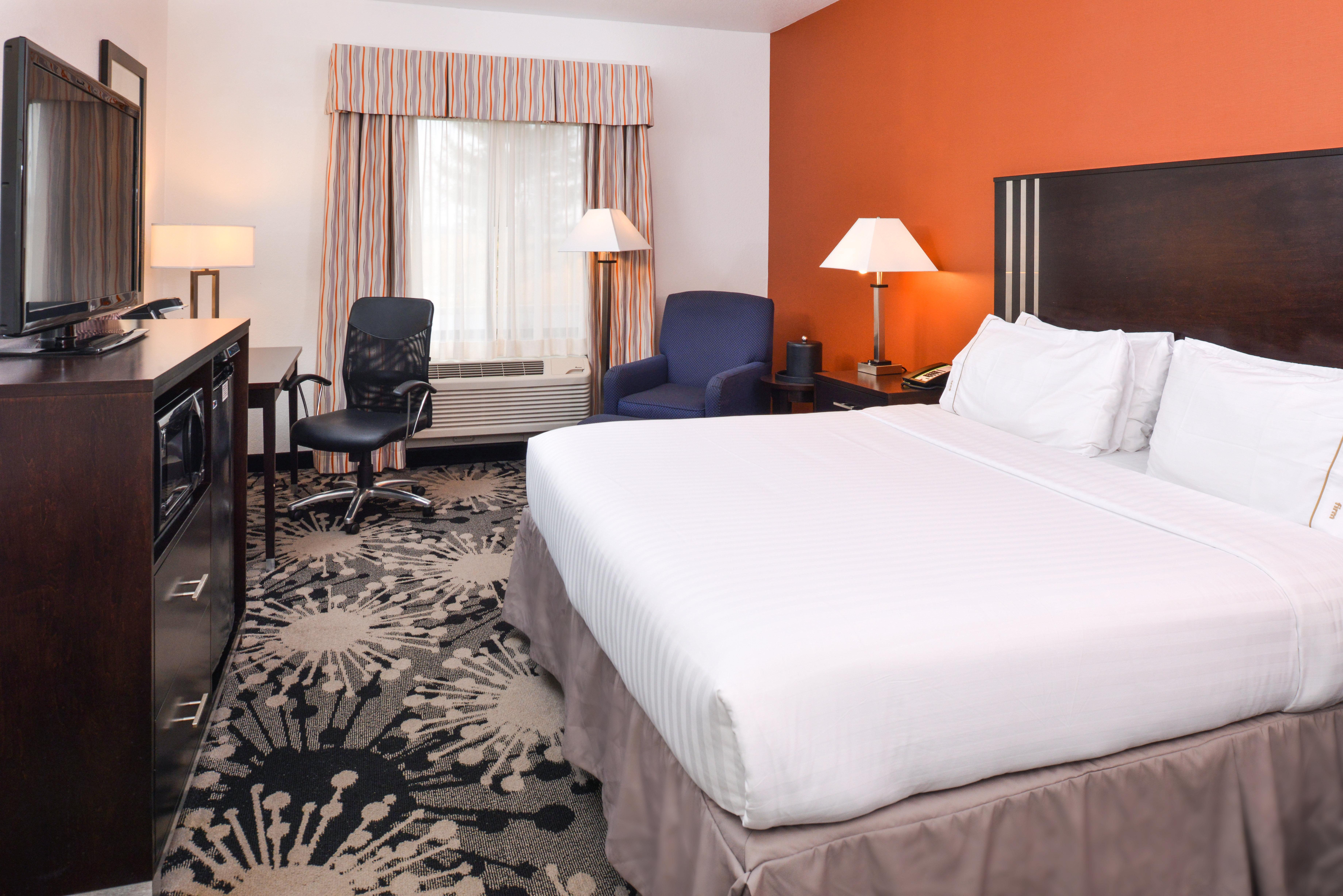 Holiday Inn Express & Suites Greenfield, An Ihg Hotel Εξωτερικό φωτογραφία