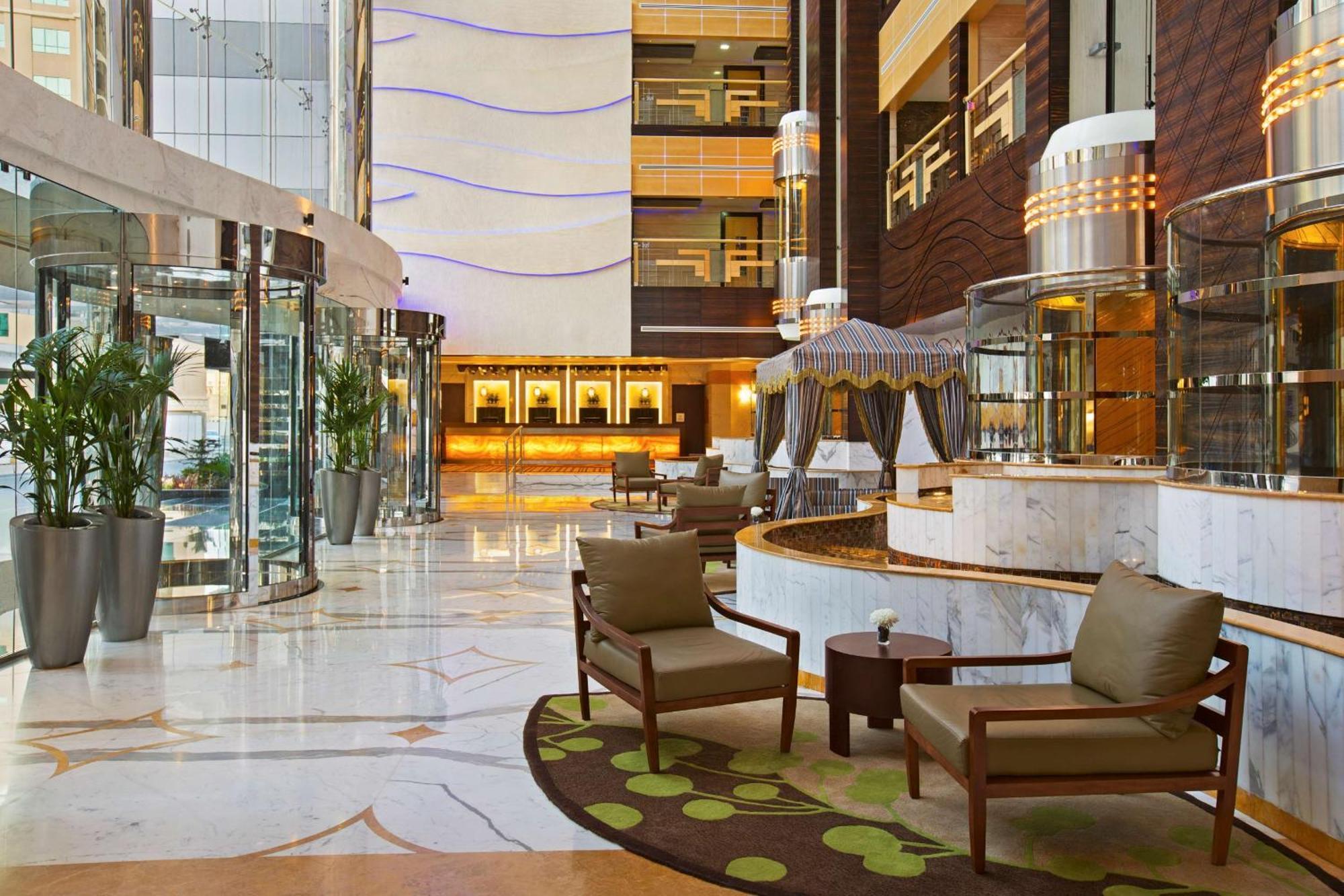 Doubletree By Hilton Hotel And Residences Dubai - Al Barsha Εξωτερικό φωτογραφία