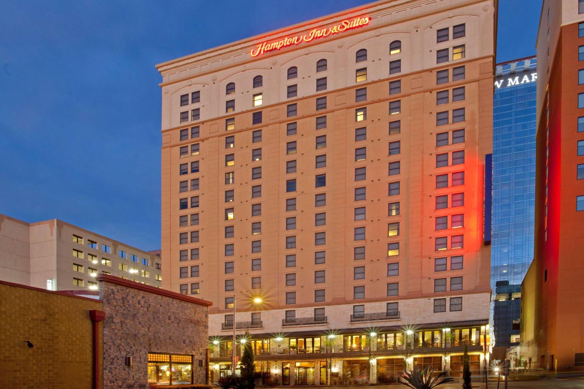 Hampton Inn & Suites Austin-Downtown/Convention Center Εξωτερικό φωτογραφία