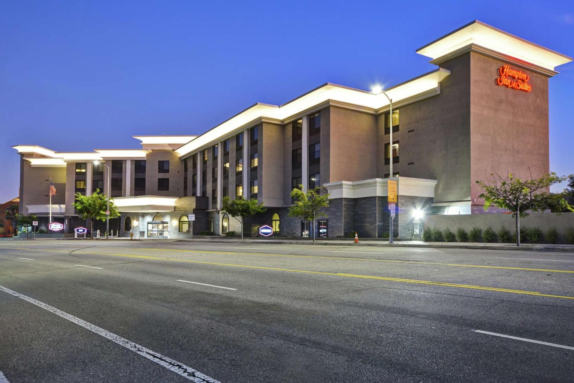 Hampton Inn & Suites Los Angeles Burbank Airport Εξωτερικό φωτογραφία