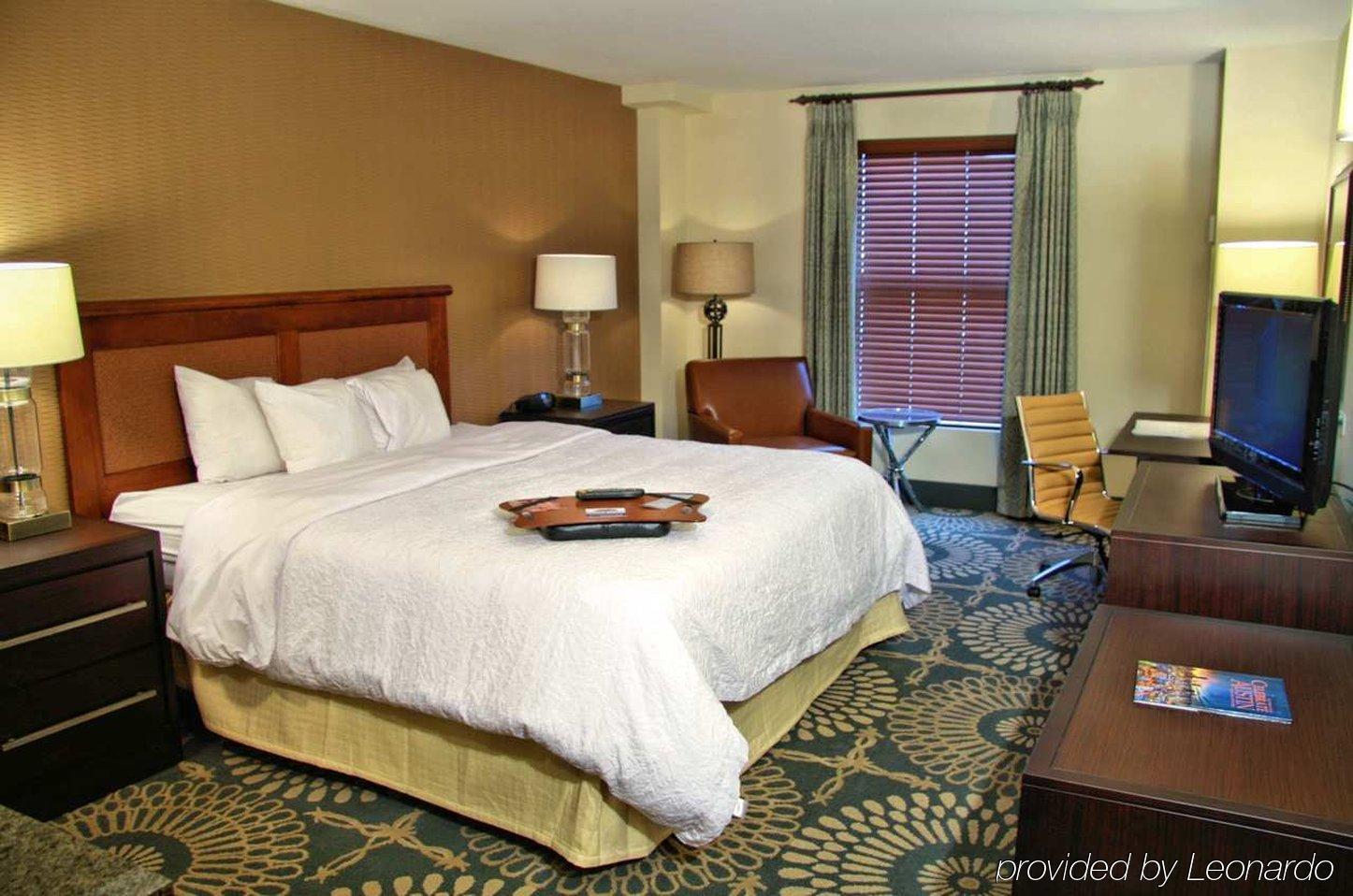 Hampton Inn & Suites Austin-Downtown/Convention Center Δωμάτιο φωτογραφία