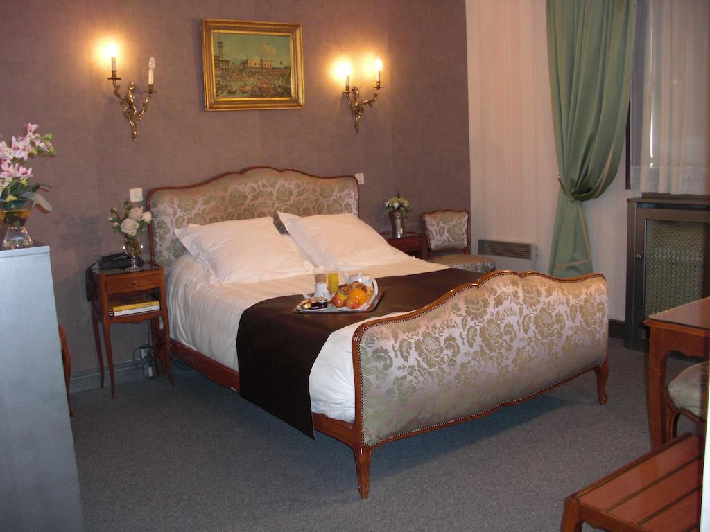 Hotel De L'Europe Royat Δωμάτιο φωτογραφία