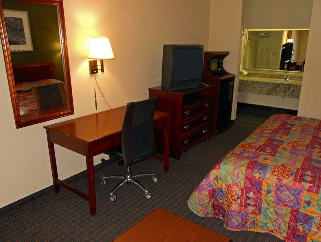 Country Hearth Inn And Suites Decatur / Atlanta Δωμάτιο φωτογραφία
