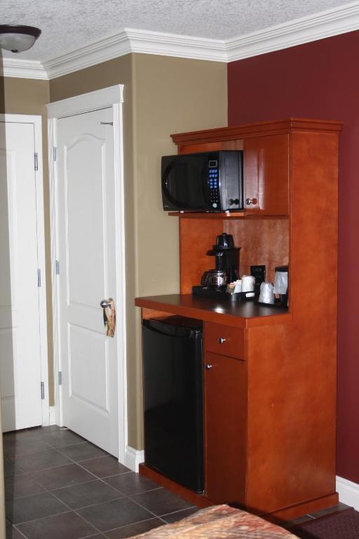 Lakeview Inns & Suites - Edson Airport West Δωμάτιο φωτογραφία