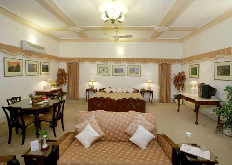 Karni Bhawan Palace - Heritageby Hrh Group Of Hotels Μπικάνερ Δωμάτιο φωτογραφία