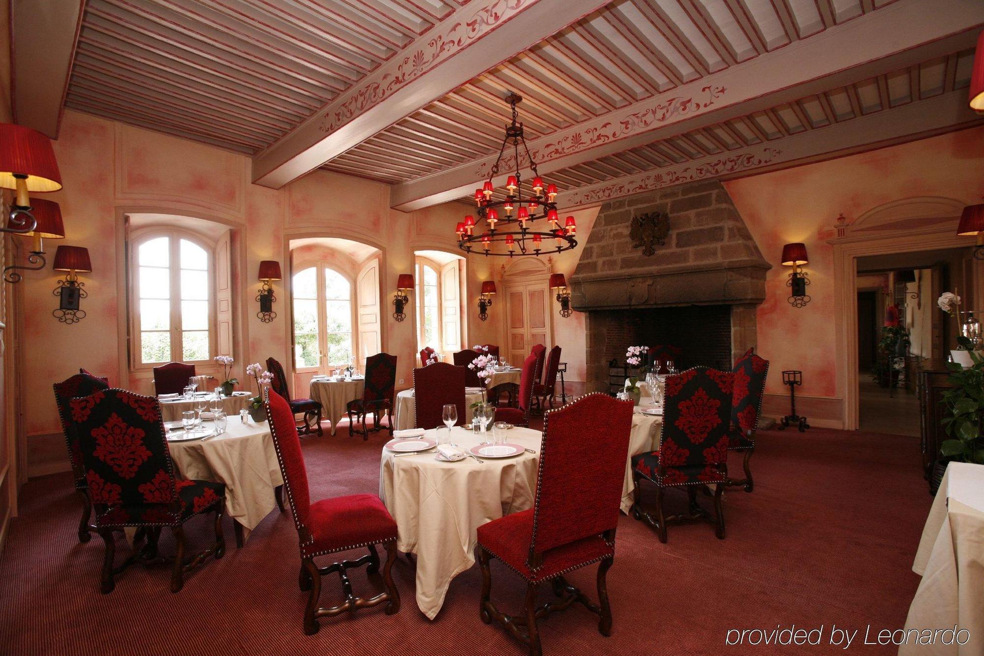 Hotel Chateau De Castel Novel - Les Collectionneurs Varetz Εστιατόριο φωτογραφία