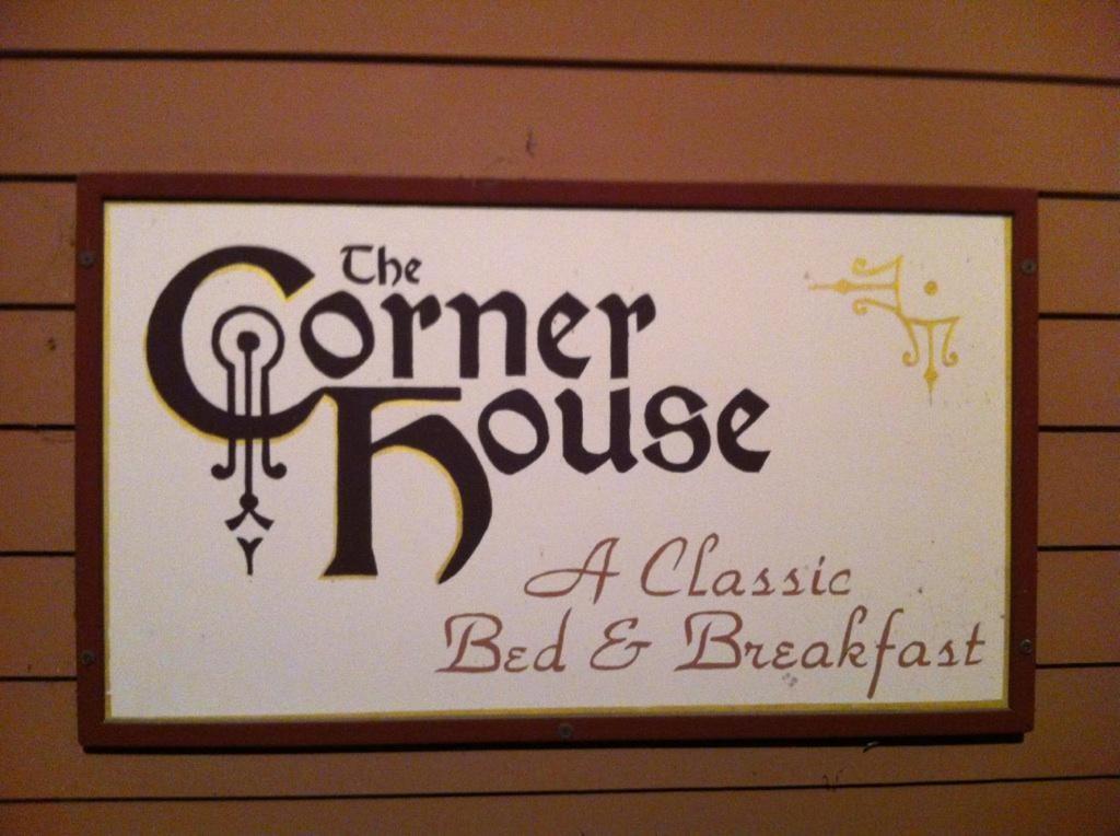 The Corner House Bed & Breakfast Nicholasville Εξωτερικό φωτογραφία