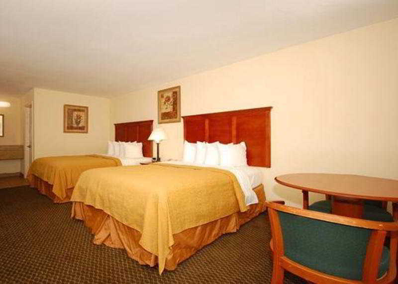 Quality Inn & Suites Λέξινγκτον Δωμάτιο φωτογραφία