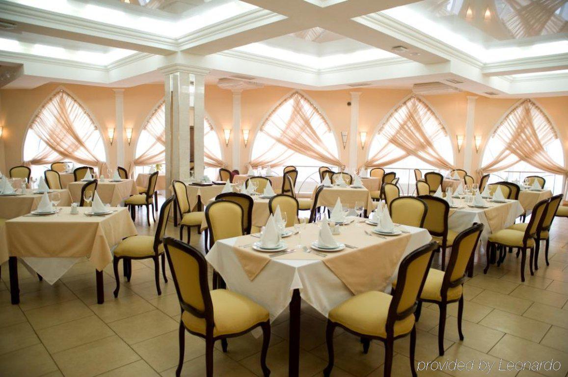 Prince Vladimir Ξενοδοχείο Εστιατόριο φωτογραφία