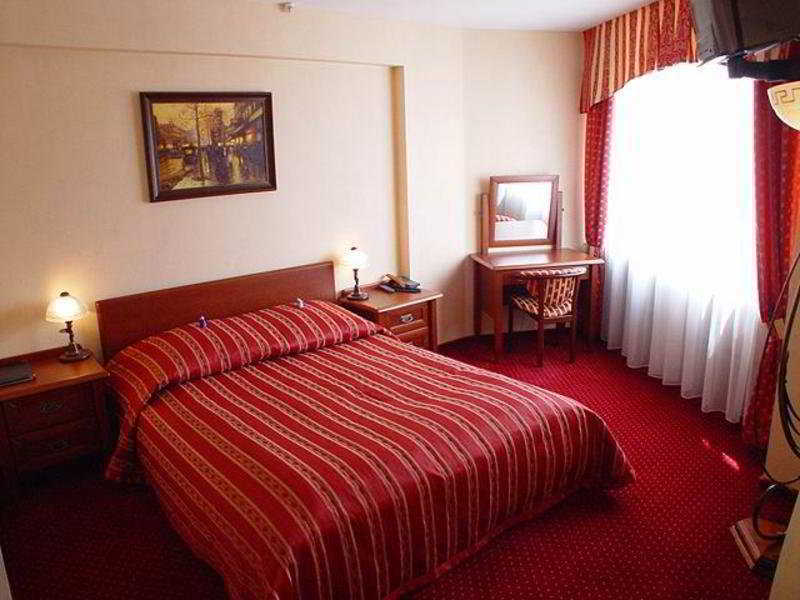 Adria Hotel Κίεβο Δωμάτιο φωτογραφία