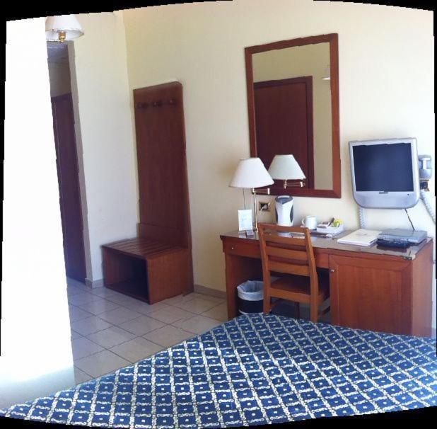 Hotel Adria Μπάρι Δωμάτιο φωτογραφία