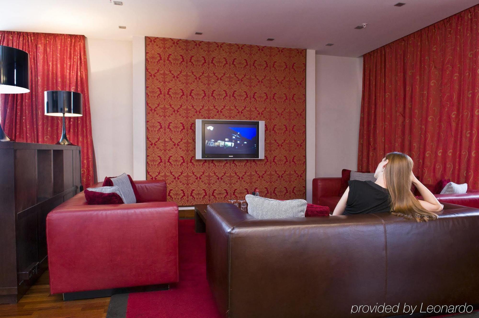Mamaison All-Suites Spa Hotel Pokrovka Μόσχα Δωμάτιο φωτογραφία