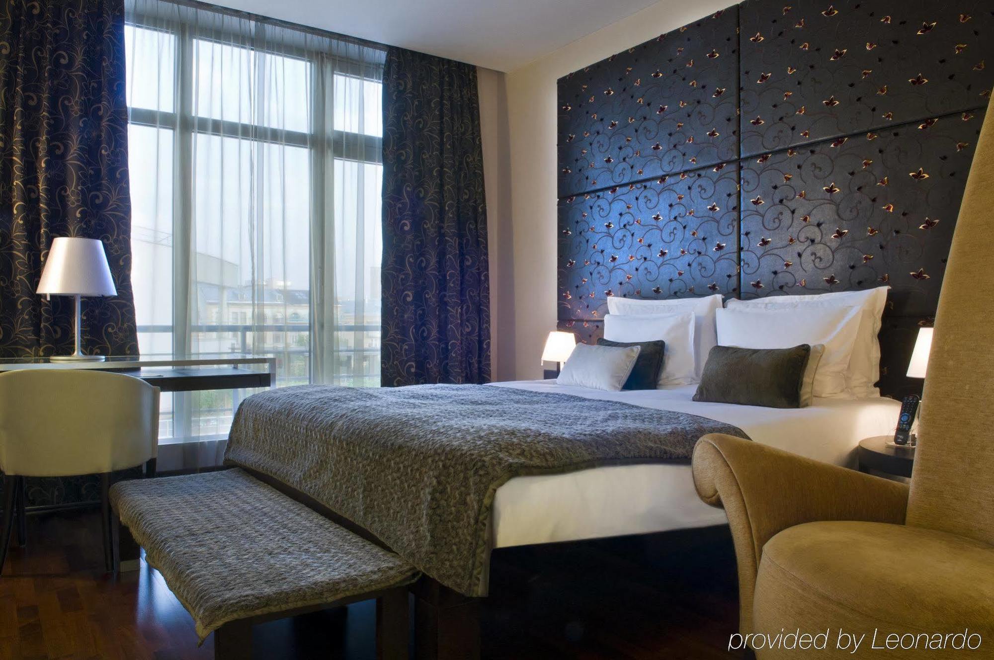 Mamaison All-Suites Spa Hotel Pokrovka Μόσχα Δωμάτιο φωτογραφία