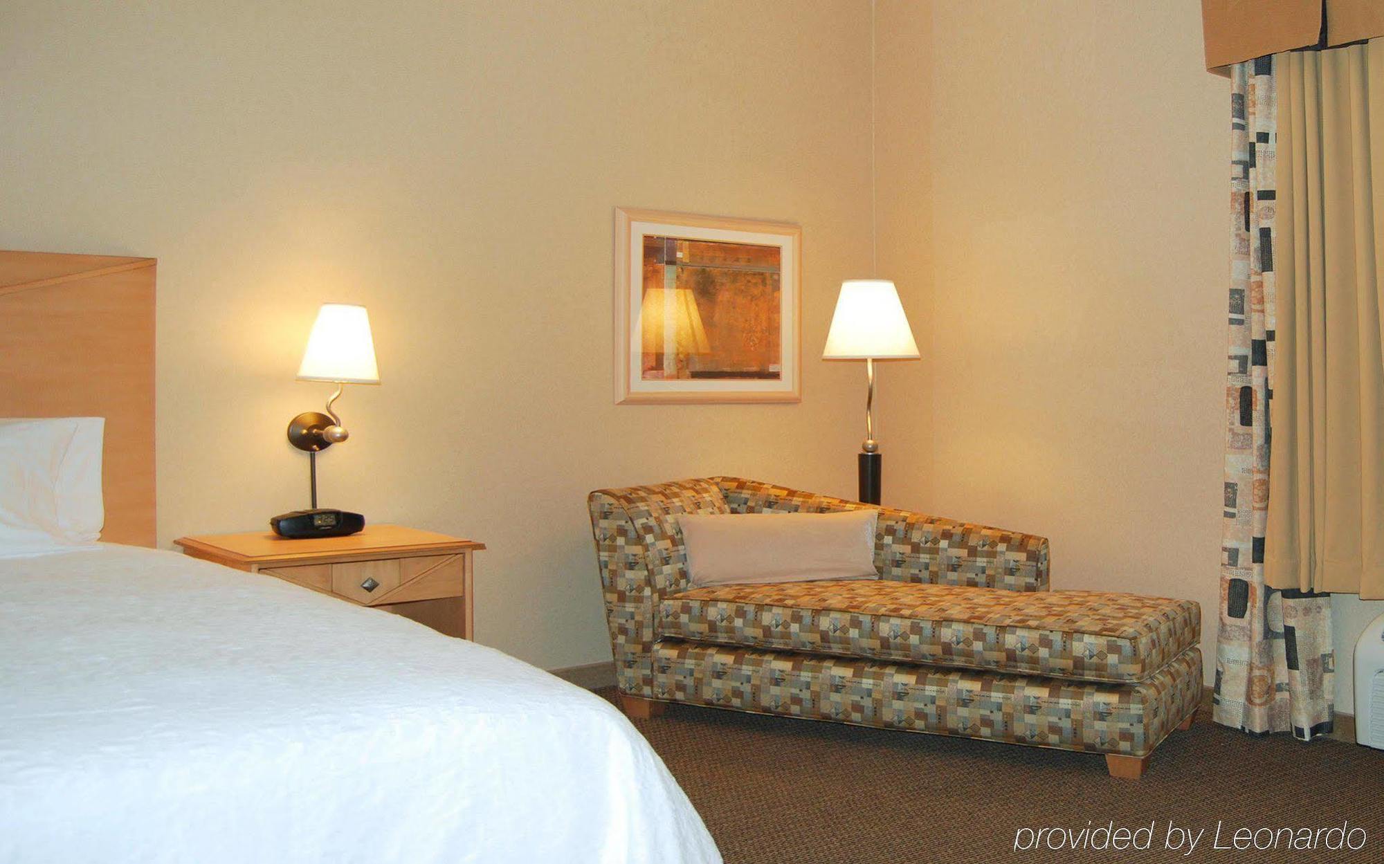 Hampton Inn & Suites Highland Δωμάτιο φωτογραφία