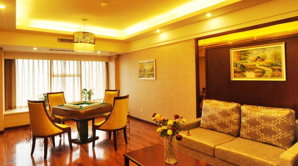 Chengdu Tianyufengqing Hotel Δωμάτιο φωτογραφία