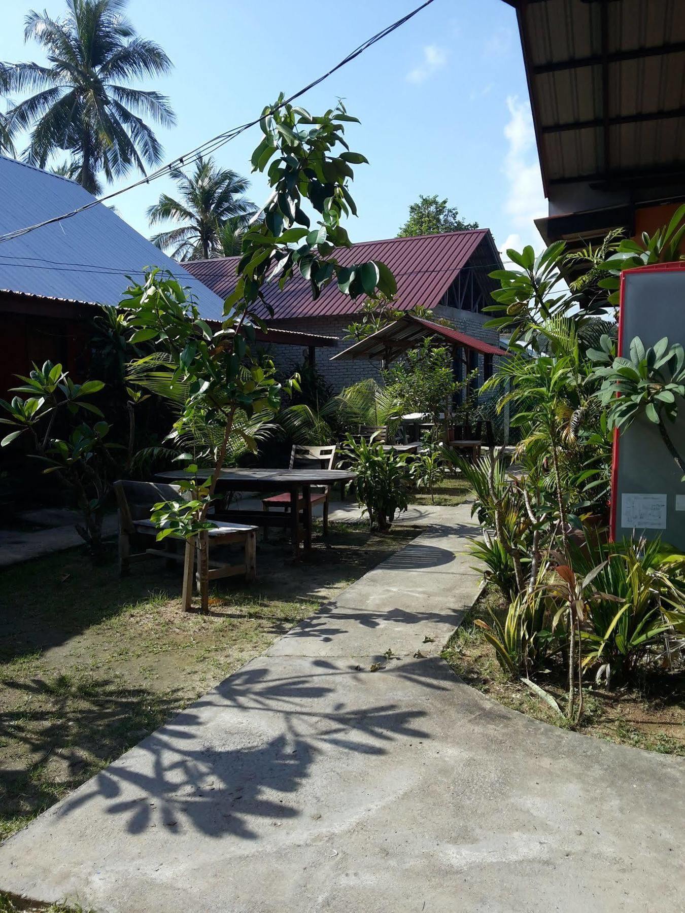 The Village Langkawi Pantai Cenang  Εξωτερικό φωτογραφία