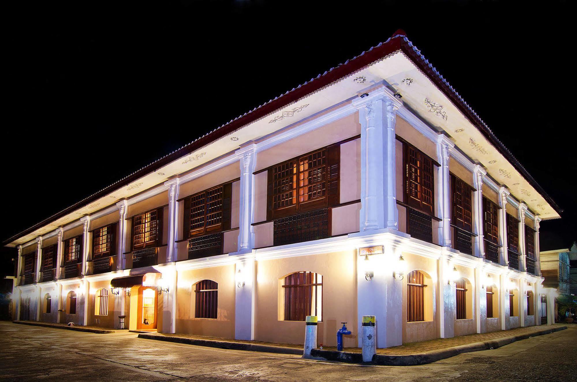 Hotel Felicidad Βιγκάν Εξωτερικό φωτογραφία