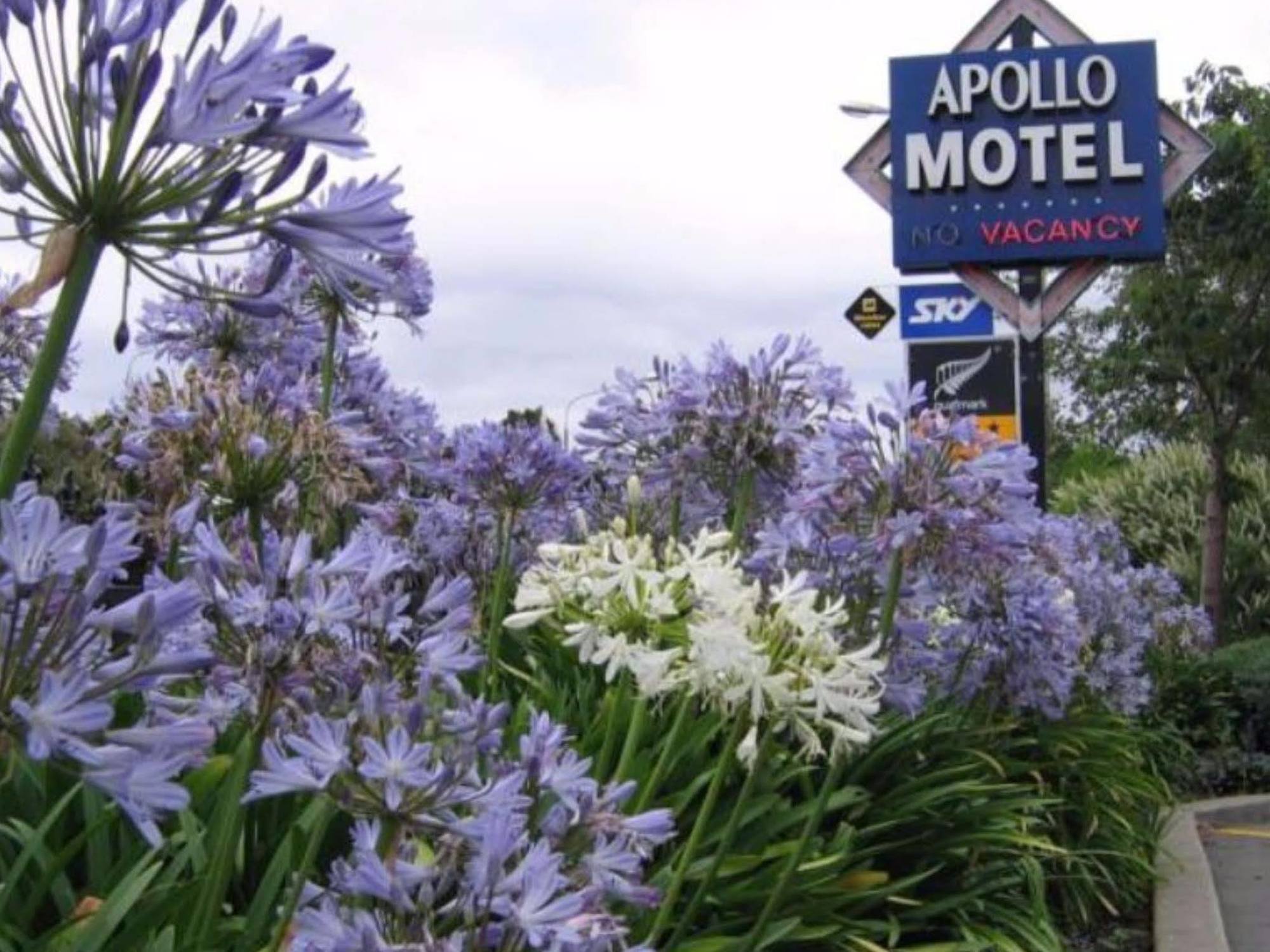 Apollo Motel Κράισττσερτς Εξωτερικό φωτογραφία