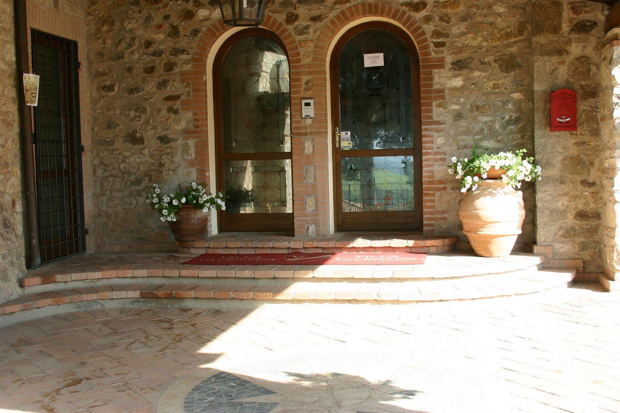 Relais Villa Valentini San Venanzo Εξωτερικό φωτογραφία