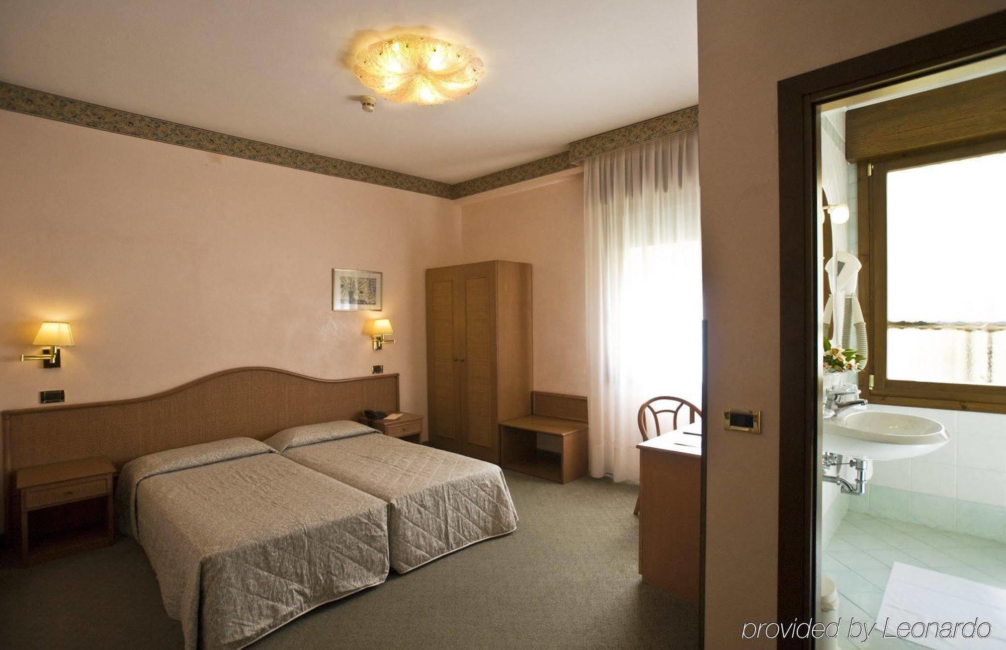 Hotel Villa Tiziana Λίντο της Βενετίας Εξωτερικό φωτογραφία