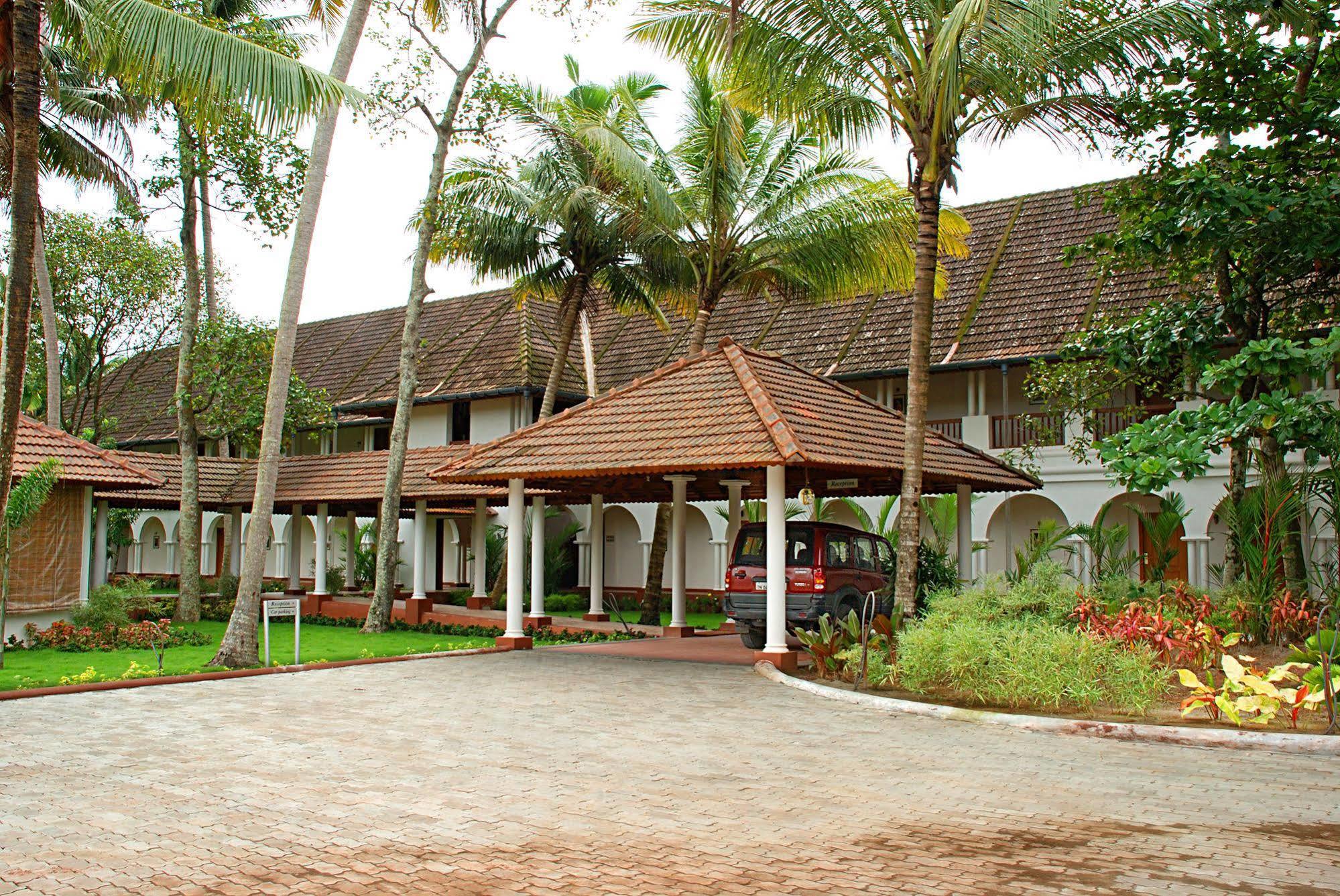 Lemon Tree Vembanad Lake Resort, Kerala Alappuzha Εξωτερικό φωτογραφία