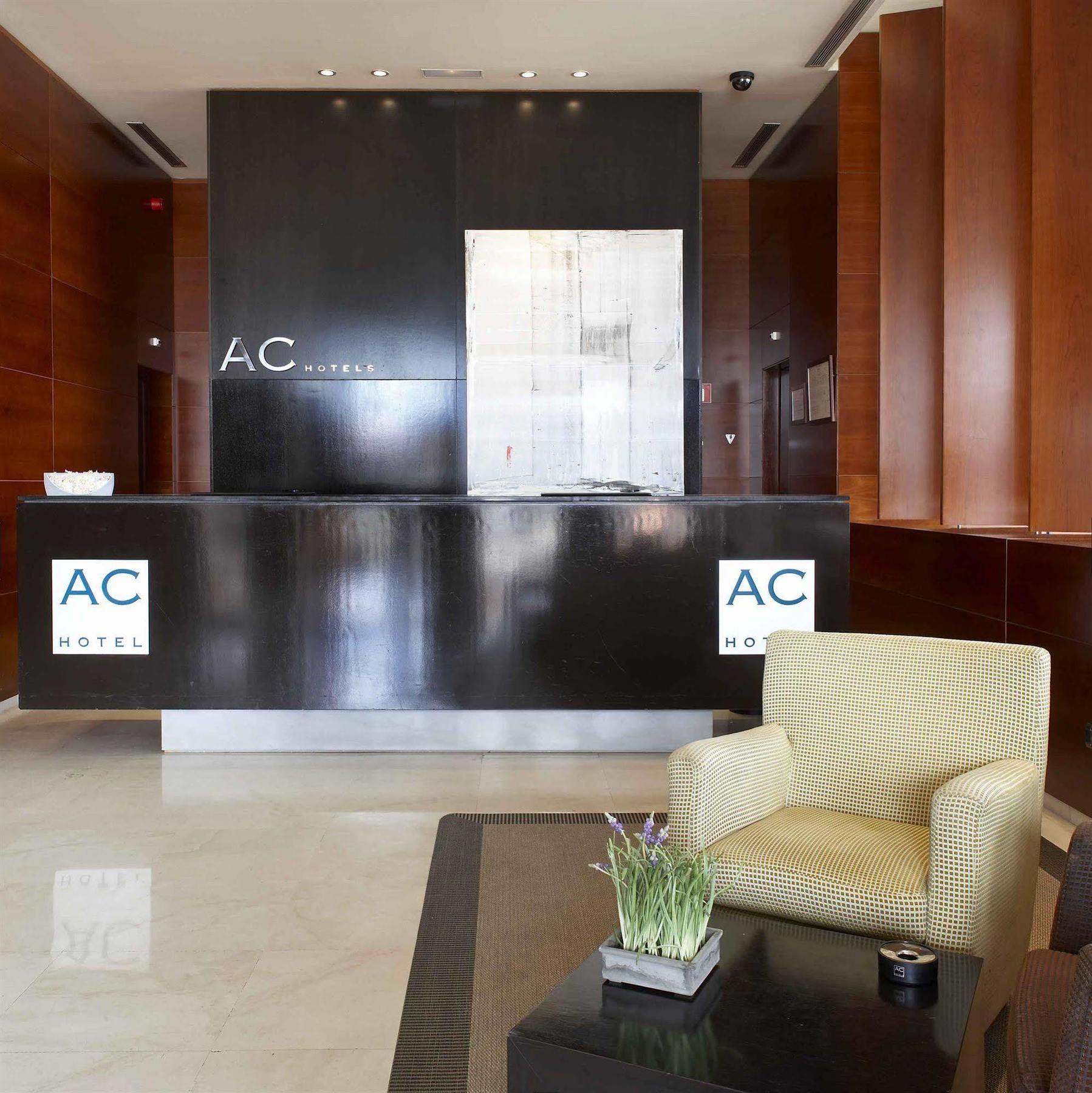 Ac Hotel Alcala De Henares By Marriott Εσωτερικό φωτογραφία